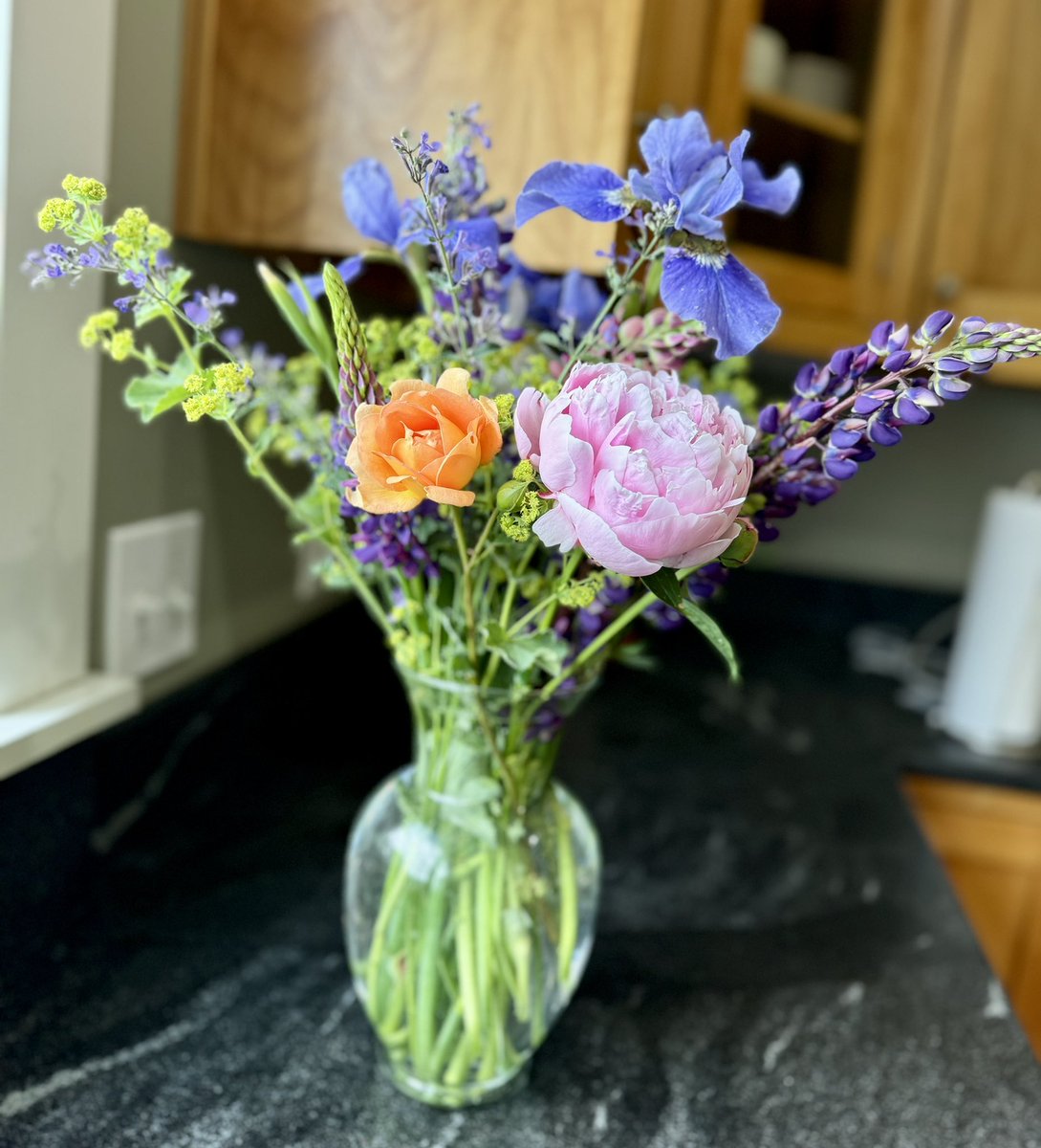 Sarah McCraw Crow tweet media