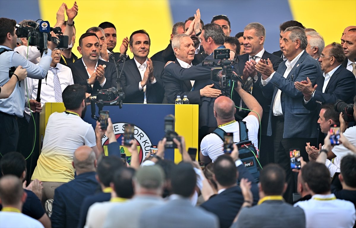 SportsDigitale's tweet photo. Aziz Yıldırım &amp; Ali Koç. https://t.co/w5xmKrDEB1