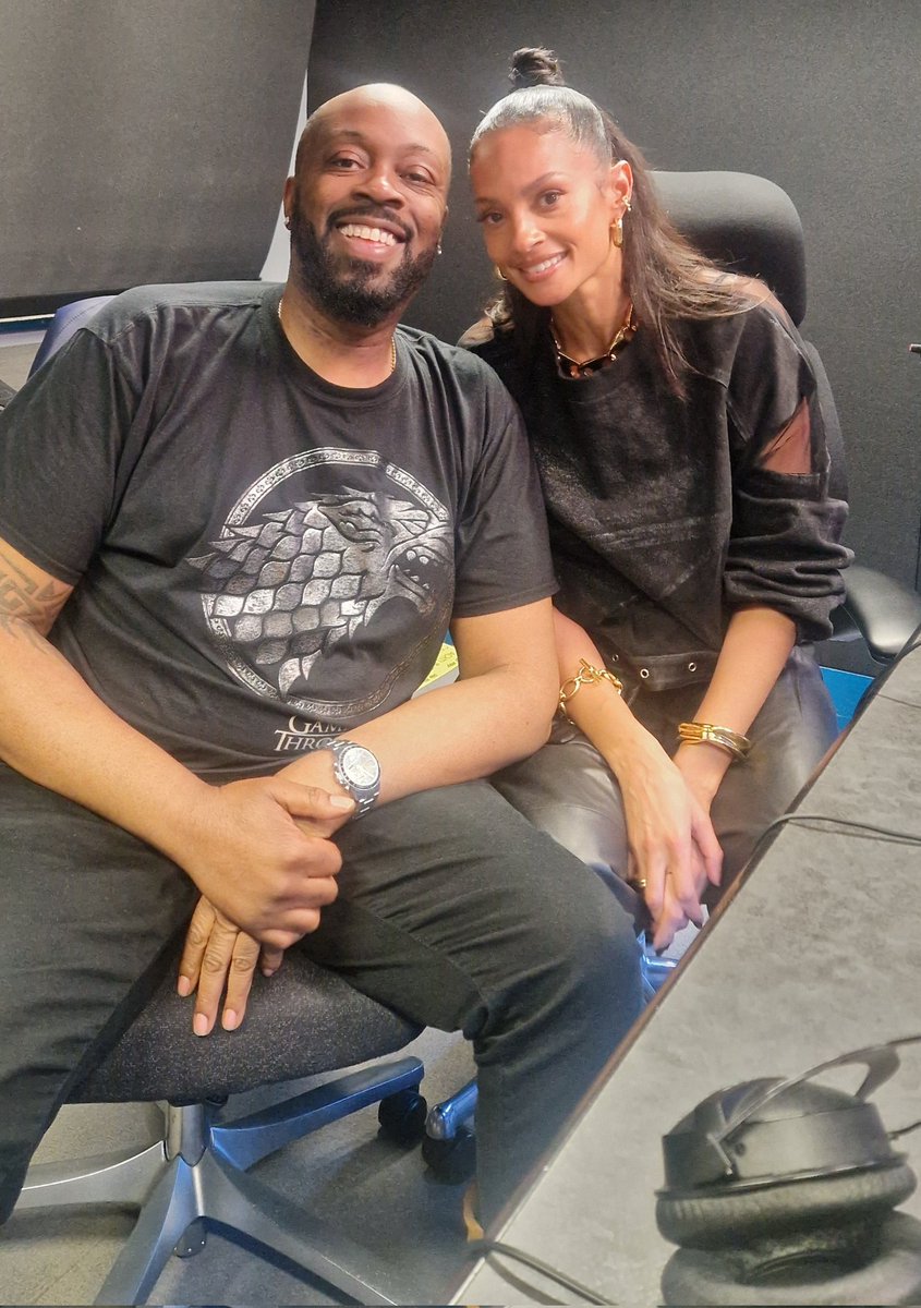 CrispinPhillip's tweet photo. Thanks to UK legend @AleshaOfficial for co-hosting with @RampageSound on BBC Radio @1Xtra 📻

Listen via @BBCSounds 🎧
https://t.co/m2b41u8jTH 

#AleshaDixon #Ransom #MisTeeq #BGT 

s/o @MiniMels 👍🏿 https://t.co/nig5GgkICq