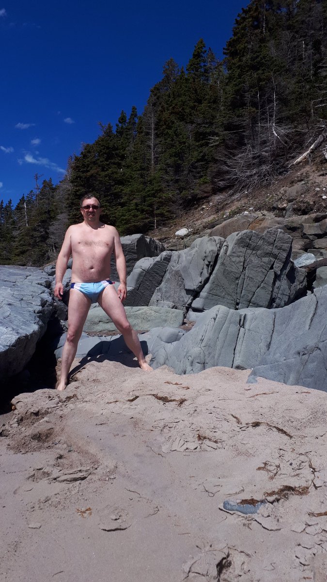 Raymond45158451's tweet photo. #aussiebum #aussiebumtribe summer beachin https://t.co/GGHRt69sa4