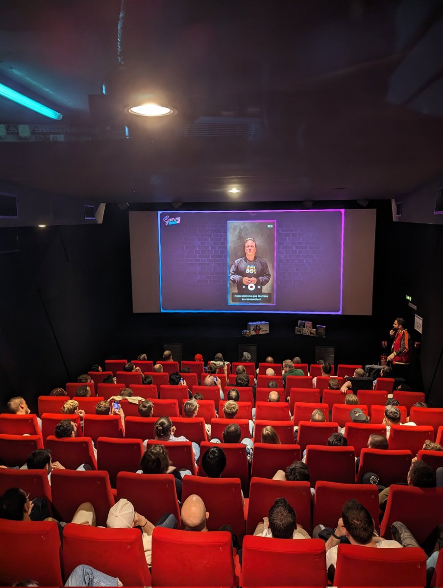 Gaming Night Live (@gamingnightfr) on Twitter photo On est chauuuuudd pour le Xbox Showcase 🔥
<a href="/XboxP3/">Phil Spencer</a> lâche un message aux participants de la Gaming Night Live pour leur souhaiter une bonne conférence ! On est chauuuuudd pour le Xbox Showcase 🔥
<a href="/XboxP3/">Phil Spencer</a> lâche un message aux participants de la Gaming Night Live pour leur souhaiter une bonne conférence !