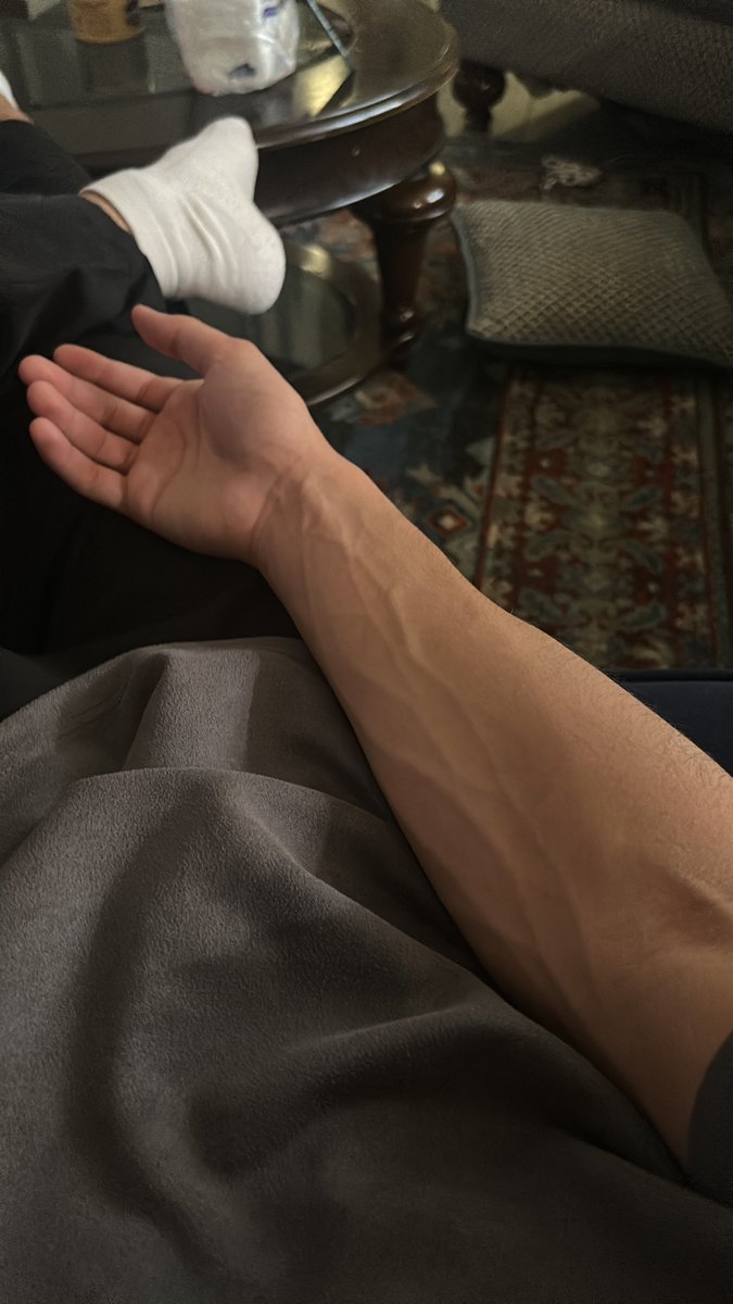 dcbd69's tweet image. العافية رجعت قليلًا 💪