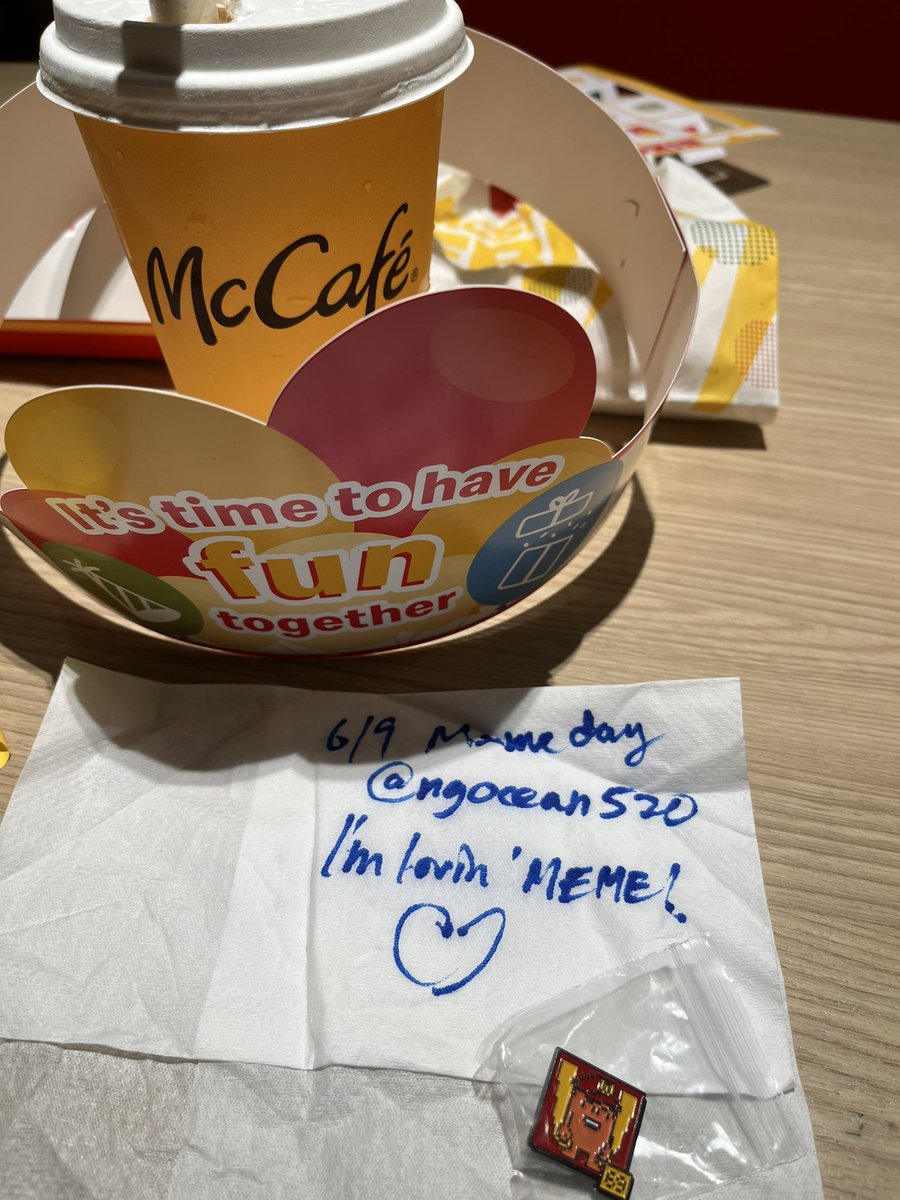 Connieno ❤️ Meme tweet media