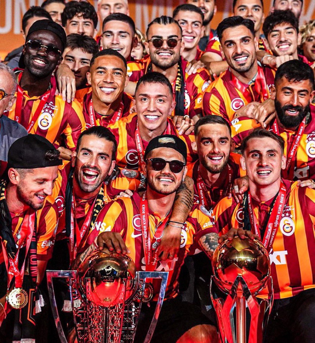 isostar10's tweet photo. @KramponSport Tarih ikincileri yazmaz şampiyonları yazar 💛❤️ https://t.co/WroJlpfxo0