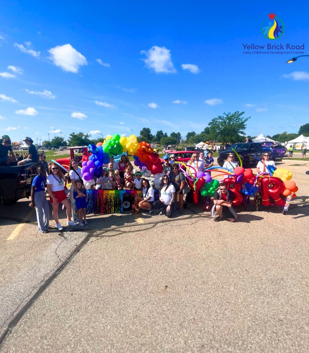 YBRecdc's tweet photo. Did you see us at Grimes' Governors Day Grand Parade?! We had so much FUN!!!🌈🎉🤩

#YBR #Yellowbrickroad #ybrecdc #childcare #playbasedlearning #WestDesMoines #Grimes #Norwalk #Huxley #PolkCity #grandparade #parade #governorsday #grimesia #grimesiowa https://t.co/Y5lmNJ0hiV