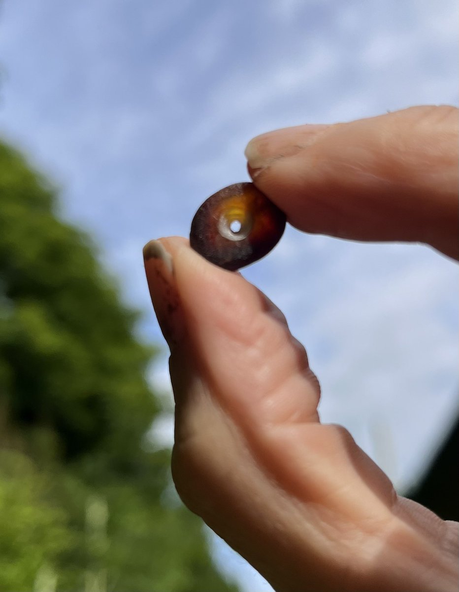 AmyJaneBeer's tweet photo. Today I spent three wonderful hours in the long ago and I made real stuff. Delighted with my shale pendant, amber bead, and wobbly pot. All is well, as long as someone else was catching dinner. Thanks so much @MesoPip @AndyNeedhamArch @YEARCentre @YorkFestofIdeas https://t.co/EuZpnrjByp