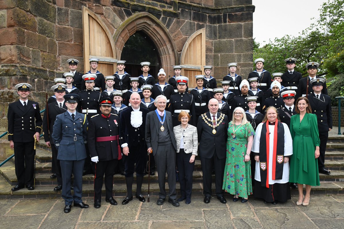 Royal SutCol TC tweet media