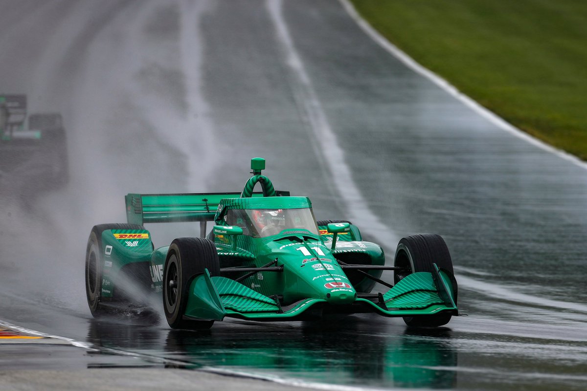 HondaRacing_US's tweet photo. 𝙁𝙧𝙤𝙣𝙩 𝙍𝙤𝙬 𝙏𝙖𝙠𝙚𝙤𝙫𝙚𝙧

A Honda 1-2-3-4 leading the charge today at Road America 🇺🇸

#PoweredByHonda // #HondaRacing // #Indycar // #RoadAmerica // #TopSpots https://t.co/k1bpc64flu