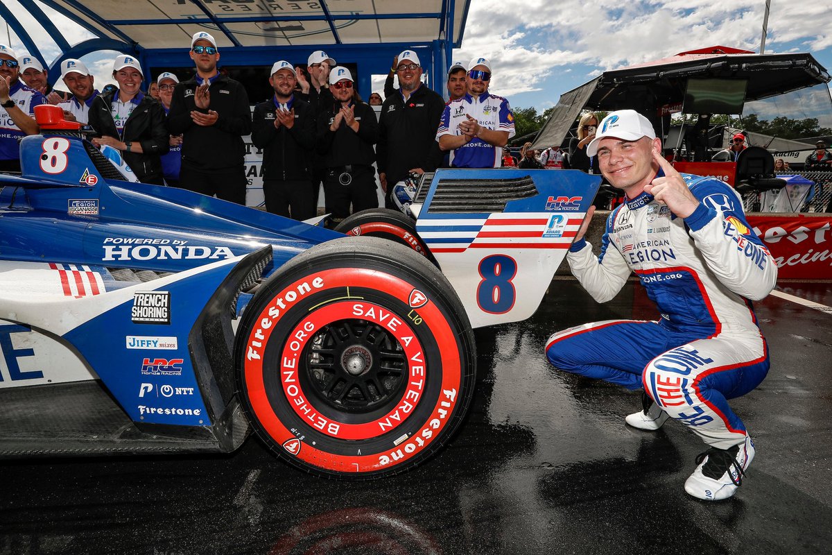 HondaRacing_US's tweet photo. 𝙁𝙧𝙤𝙣𝙩 𝙍𝙤𝙬 𝙏𝙖𝙠𝙚𝙤𝙫𝙚𝙧

A Honda 1-2-3-4 leading the charge today at Road America 🇺🇸

#PoweredByHonda // #HondaRacing // #Indycar // #RoadAmerica // #TopSpots https://t.co/k1bpc64flu