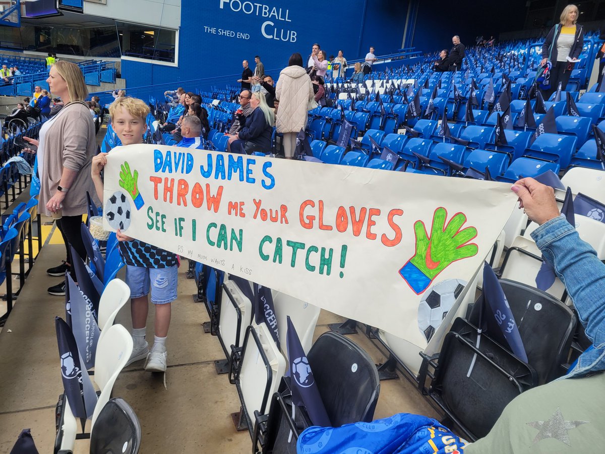 gooner2620's tweet photo. @jamosfoundation  Please please please don't forget us at the end of the game David 🙏 https://t.co/pT056RgfYL