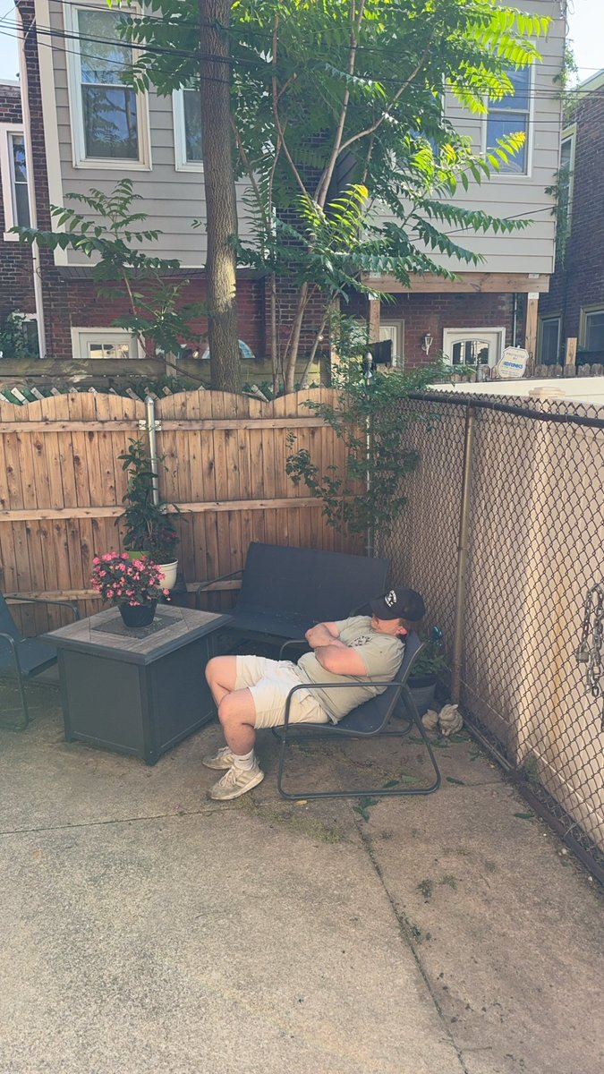 bummr_road's tweet photo. Proof of life. https://t.co/3zVjXFl6Zz