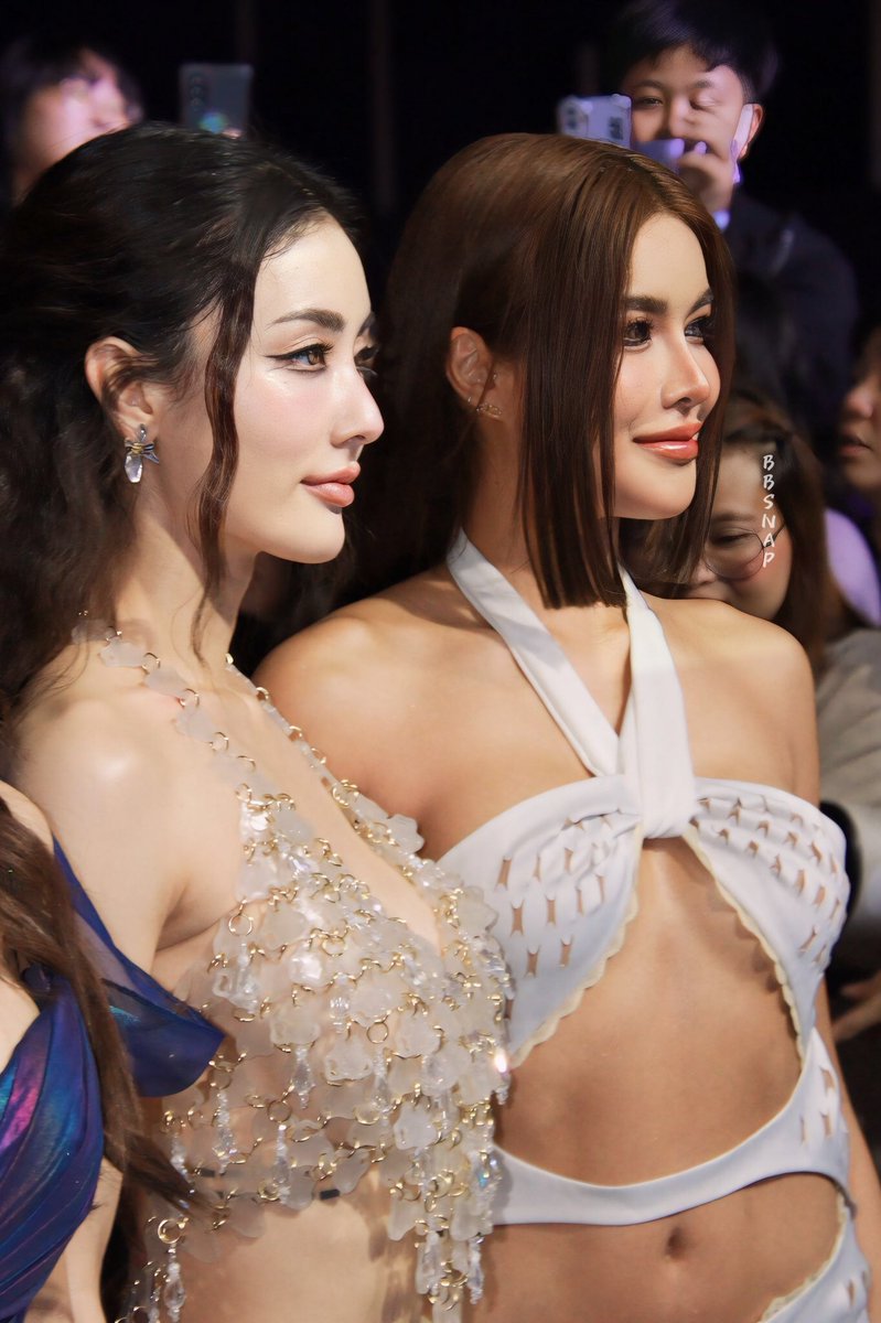 meenaxrina's tweet photo. ทรงพลังดั่งเฟอรารี่ที่ไม่เคยคิดเบรคคค
 #มีนเบ้บ https://t.co/O8UJPgTRxg