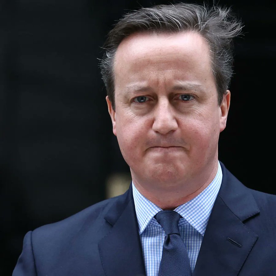 BladeoftheS's tweet photo. David Cameron works for US biotech firm Illumina. Cameron contacted Matt Hancock for a contract through the VIP PPE lane. Illumina were given a £123m NHS contract without any checks.

He is back to fill his overloaded pockets. https://t.co/fqyurbXYt6