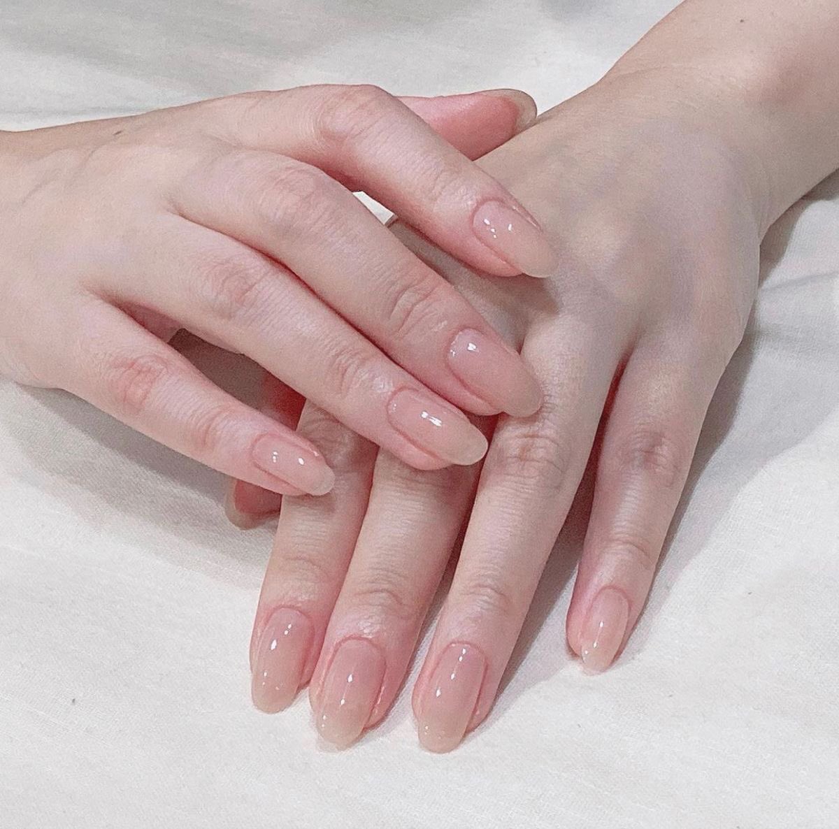 11pmo's tweet photo. هذي البنت تحكي تجربتها مع خلطة بياض الثلج المشهورة عليها مدح مو طبيعي ، اللي مجربينها عطونا رايكم : https://t.co/7Vr9owIocF