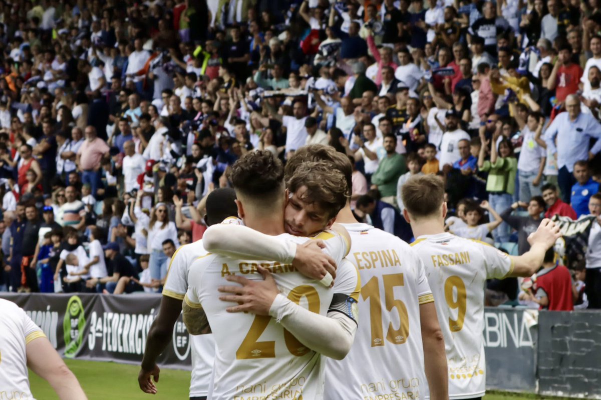 🏁FINAL en El Helmántico:

¡VICTORIAAA! 🎉🎉🎉 

 2| <a href="/SalamancaCFUDS/">Salamanca UDS</a> 
 0| <a href="/AtcoTordesillas/">Atlético Tordesillas</a>

⚽️⚪️⚫️ Fassani-Caramelo

4/6 ✅🤍🖤👊🏼
Una vez más… ¡Estamos en la FINAL NACIONAL!

#SalamancaEsDeLaUnion