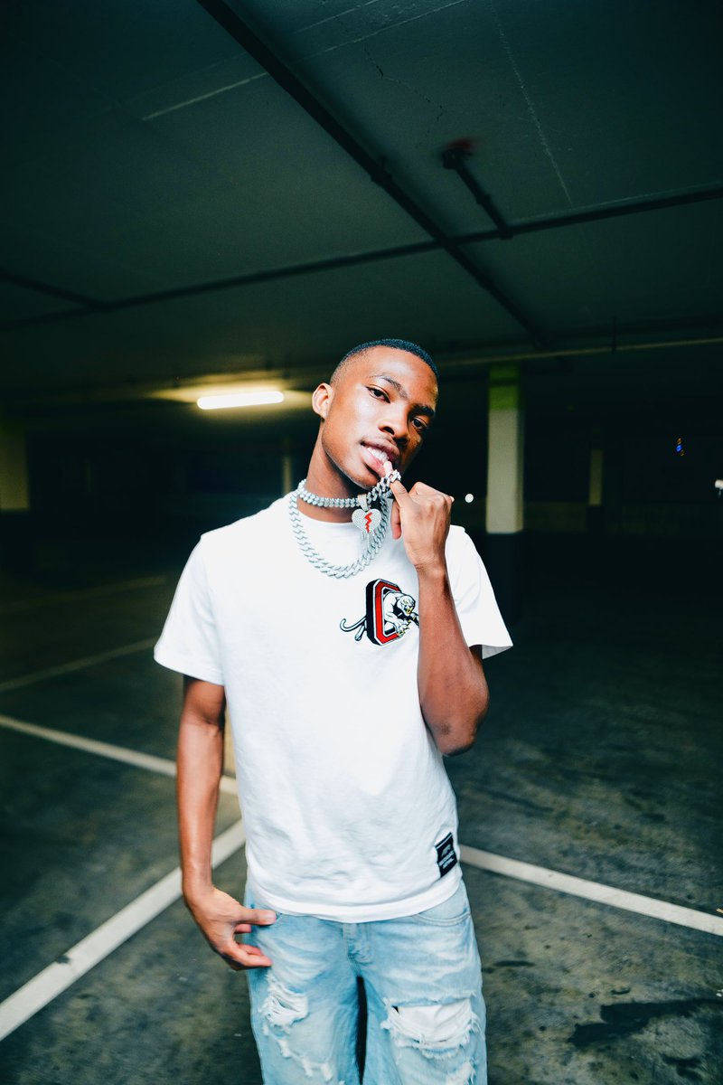 _royalmusiq's tweet photo. Please Like &amp; Follow !🙏🏽 https://t.co/X0acdfJyaW