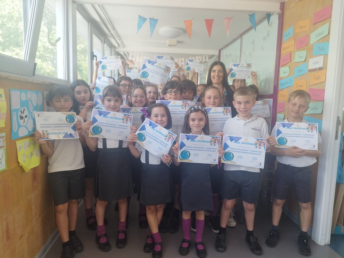 VR_Erasmus+ tweet media