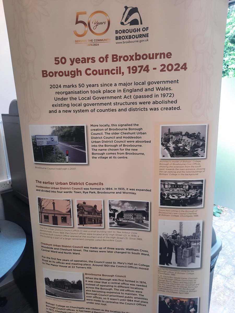 p_seeby's tweet photo. Nice to @BroxbourneBC  first mayor when I  was  age 6 .@ #Broxbourne 50 years tea party. Thank you @Lowewood  for your history boards https://t.co/fo74KcMejJ