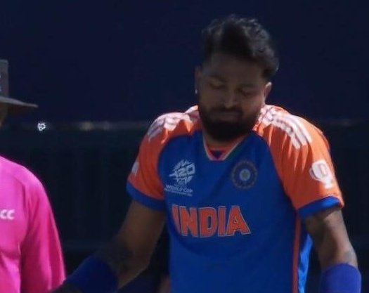 hey_indr13's tweet photo. This is India. This is what we do. Easily

#INDvsPAK #t20USA https://t.co/IjyRlun3fP