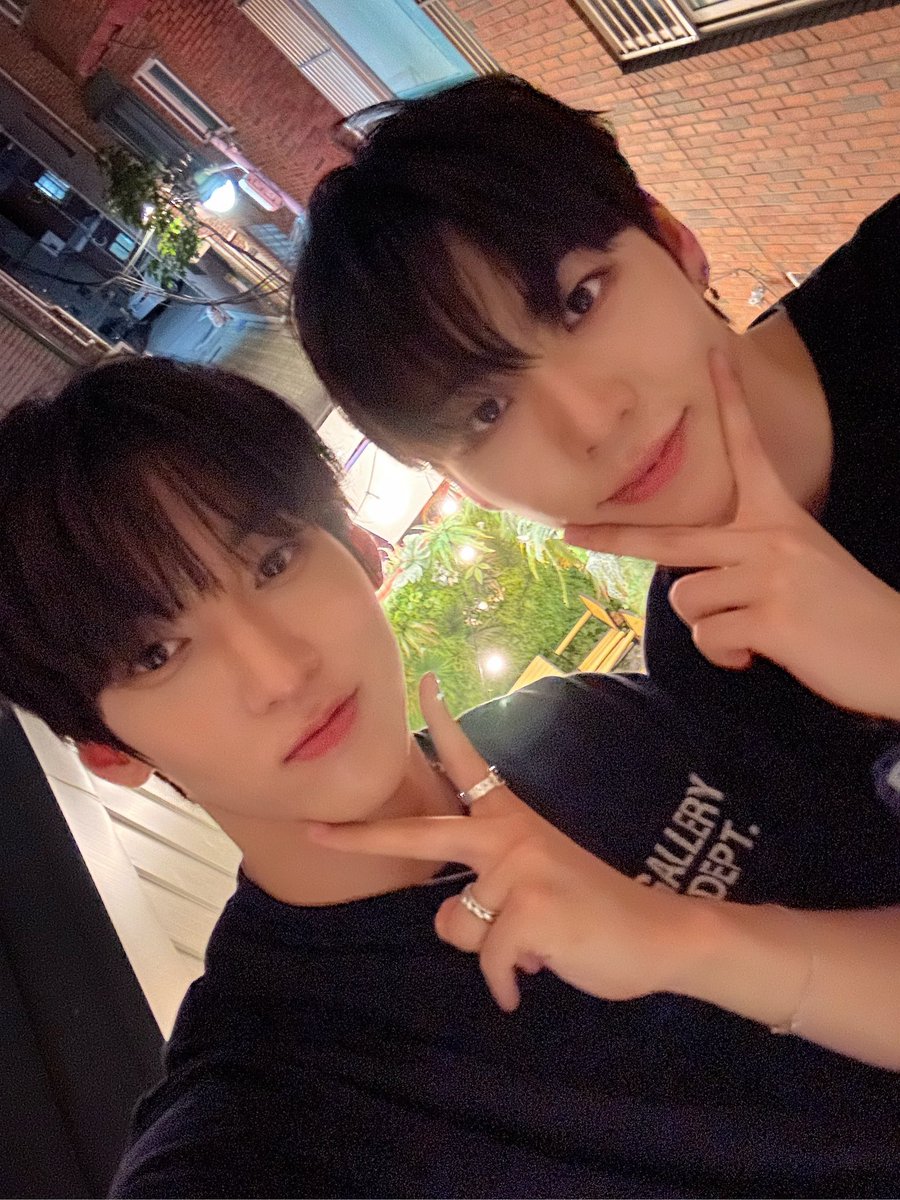 soymilkdn's tweet photo. 캠죠 과거사짇 볼때마다 울컥울컥헤요.. https://t.co/P1N4DwPGXy