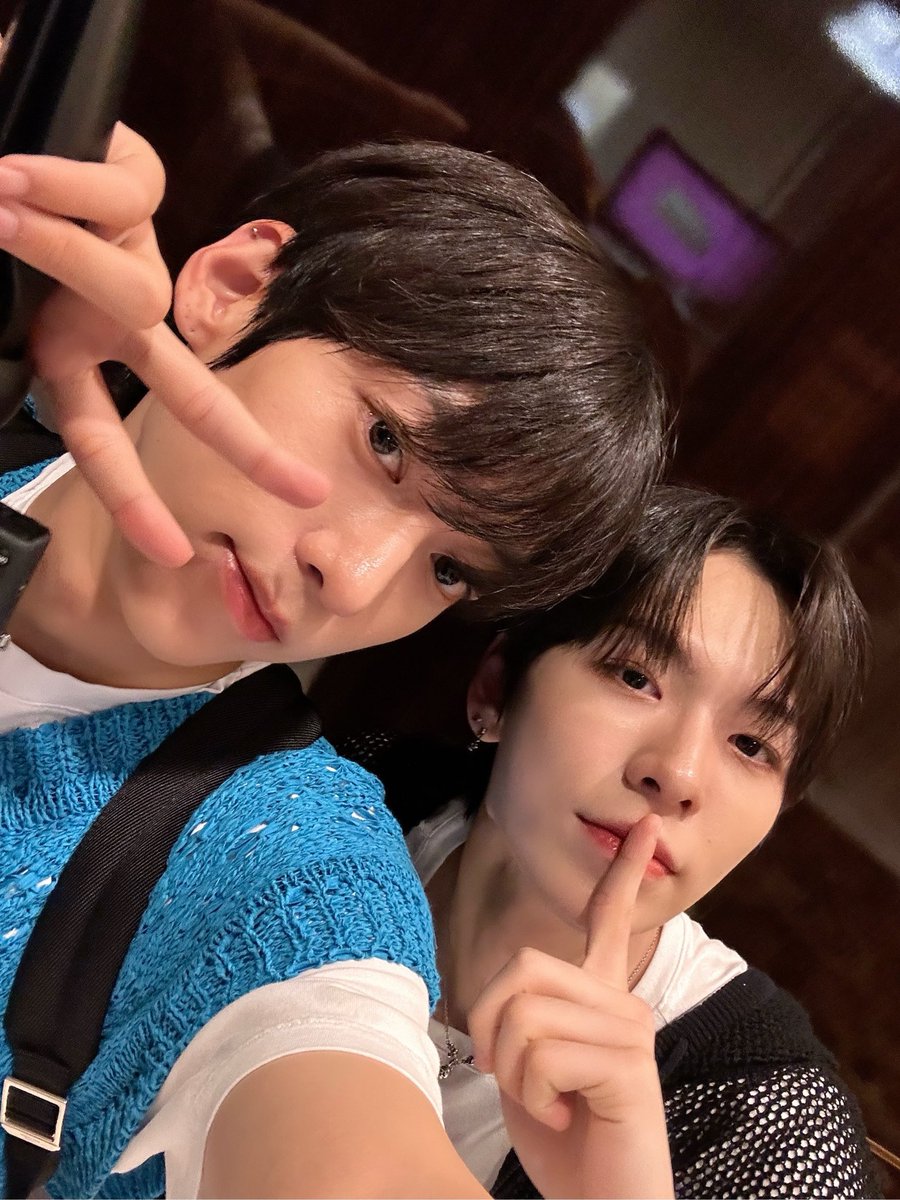 soymilkdn's tweet photo. 캠죠 과거사짇 볼때마다 울컥울컥헤요.. https://t.co/P1N4DwPGXy