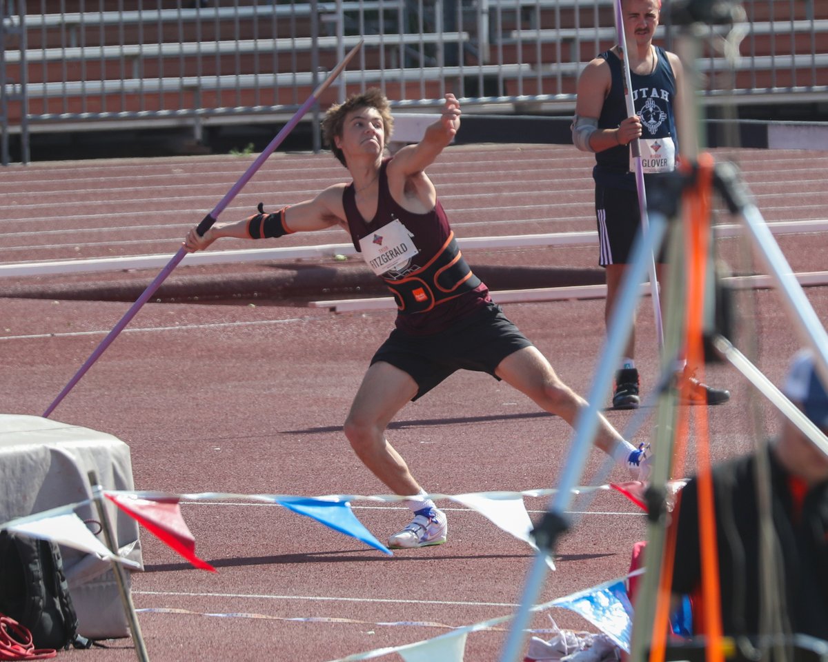 175'2" at Great Southwest.  Not the PR I was looking for, but not a bad day. Tough competition and always a fun meet. Looking forward to next year. Adidas HS Nationals in North Carolina next week. Can't wait!