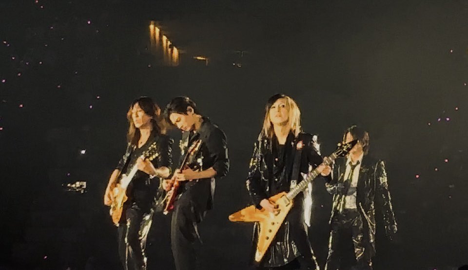 professor_tekko's tweet photo. @TE_RUR_ET 2日間ありがとうございました！
楽しかったです😆😆

ツーショット➕トリプルギター🎸✨
お疲れ様でした♡ https://t.co/3WTWYl0g96