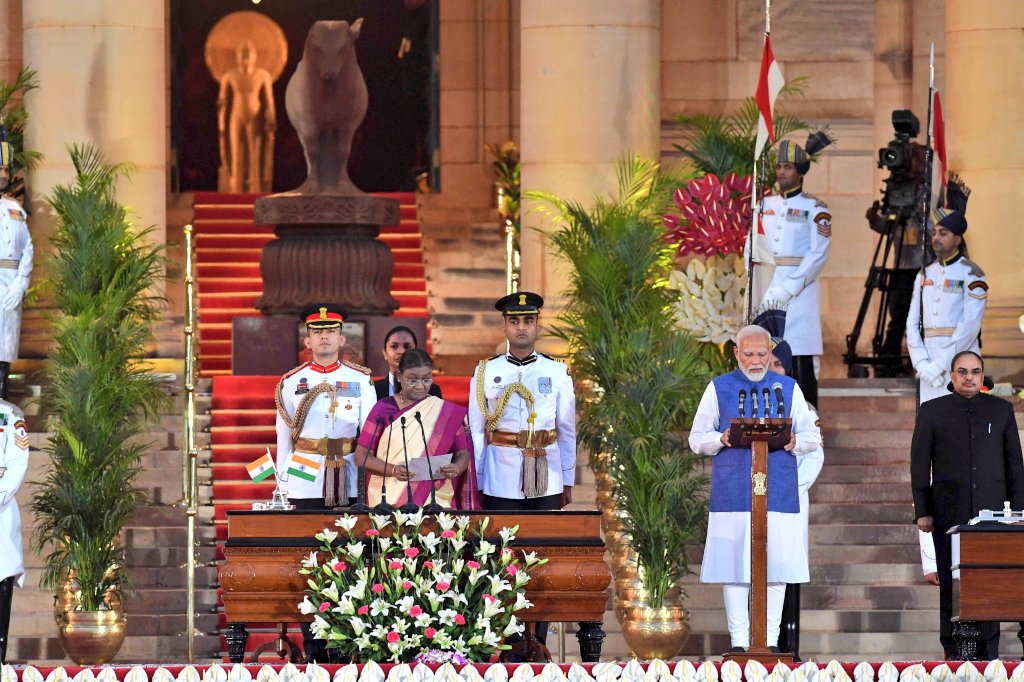 Eatala_Rajender's tweet photo. Heartfelt congratulations to Hon'ble Shri @NarendraModi Ji on being sworn in as the Prime Minister of India for the third time! This extraordinary achievement is a powerful testament to your visionary leadership, tireless dedication, and unwavering commitment to the nation's progress. Under your guidance, India has witnessed remarkable transformation and growth across countless sectors. Your inspiring vision continues to drive our nation towards unparalleled success and prosperity.
Jai Hind.

#SabKaSaath #SabKaVikas #VikasitBharat
#NamoAgainIn2024 #PhirEkBaarModiSarkar