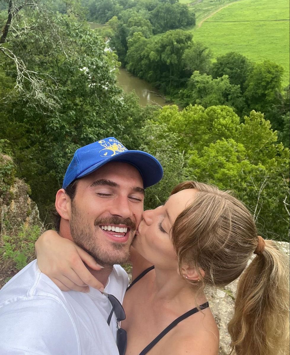 ffbowman's tweet image. De todos os lugares, o meu preferido é ao seu lado. Eu te amo, vidinha 💕