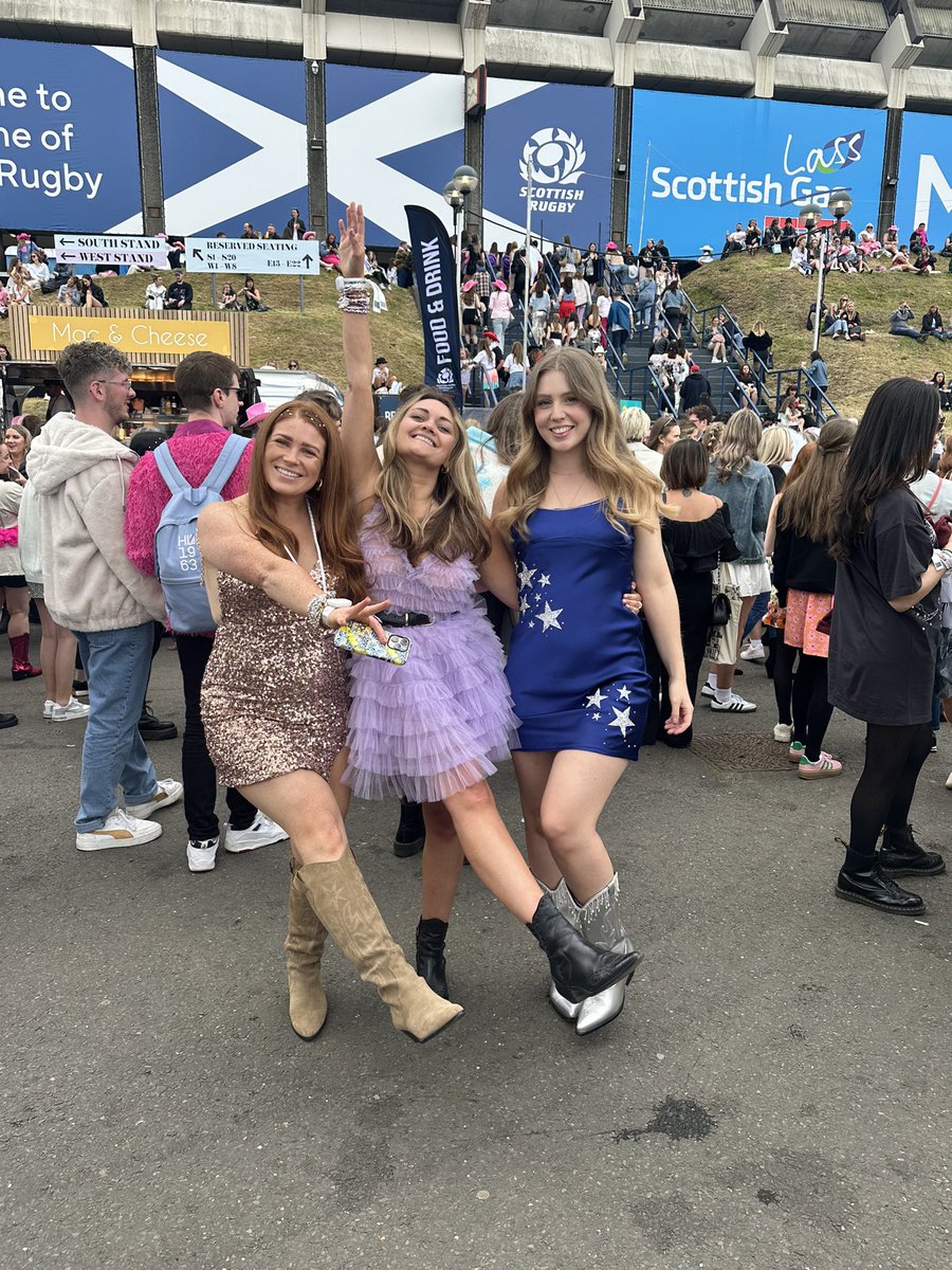 _Katie_Taylor's tweet photo. So ready! @taylornation13 #EdinburghTStheErasTour https://t.co/njGDMUMphi