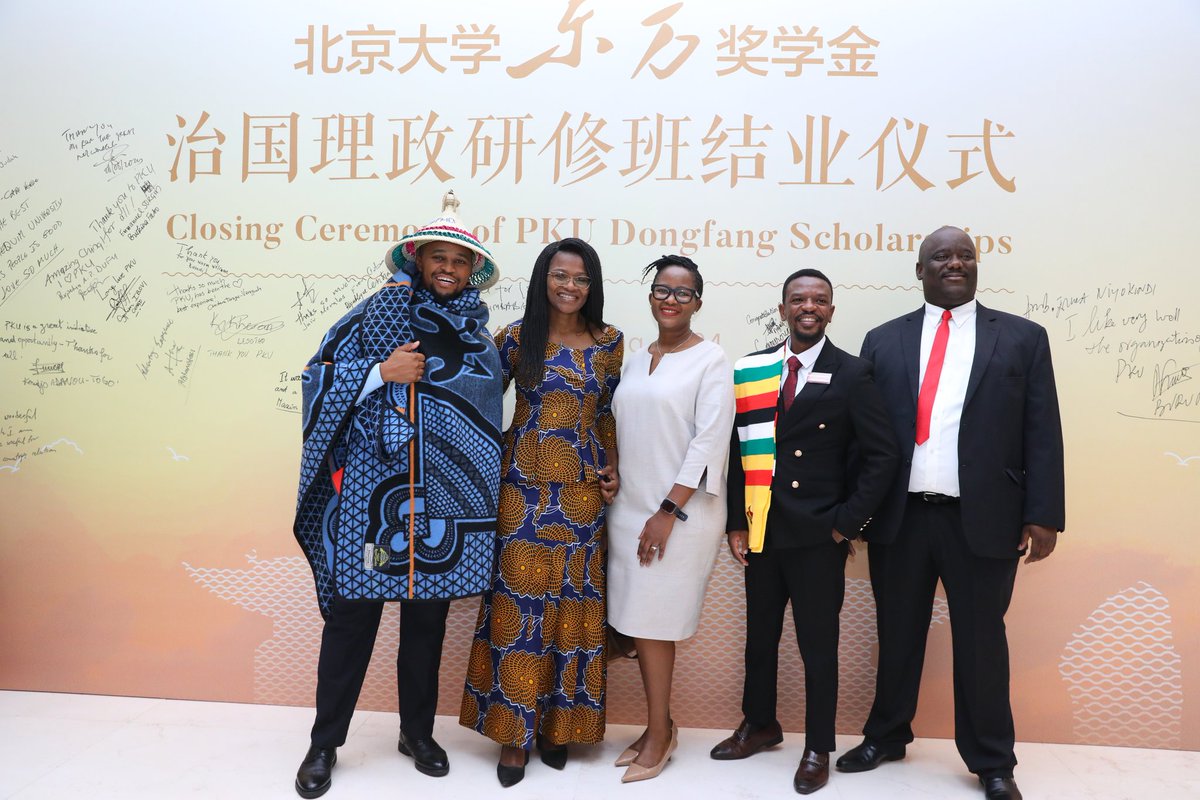nelson_khereng's tweet photo. Grateful to have completed a month-long program on Governance by @PKU1898 courtesy of the Dongfang Scholarship. Delving into China's governance, diplomacy, &amp; economic reform was eye-opening.  The diversity of perspectives from 59 represented countries enriched the experience more https://t.co/slHZAJGJTw