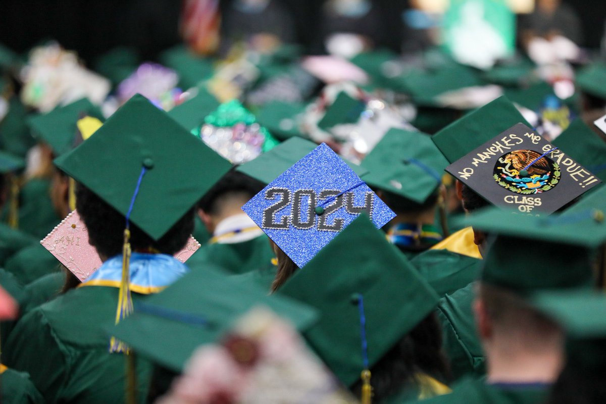 Congratulations to the McKay High School Class of 2024!🎓 We wish you the very best in your next chapter. 💚💛 #SKPSGrad24