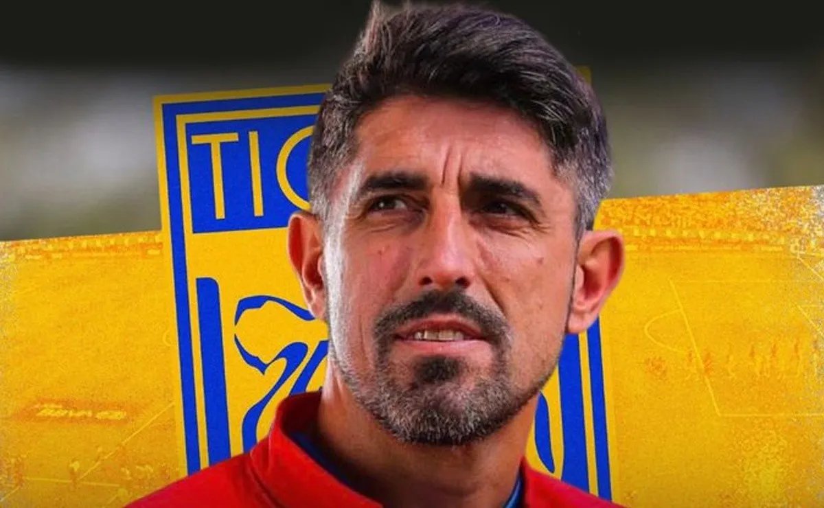 VillasenorC_'s tweet photo. Ya es OFICIAL, Veljko Paunovic es nuevo DT de Tigres.
¿Cuál es su opinión chivahermanos?🔴⚪️🗨️ #Chivas #Pauno https://t.co/U7vGxNWBqS