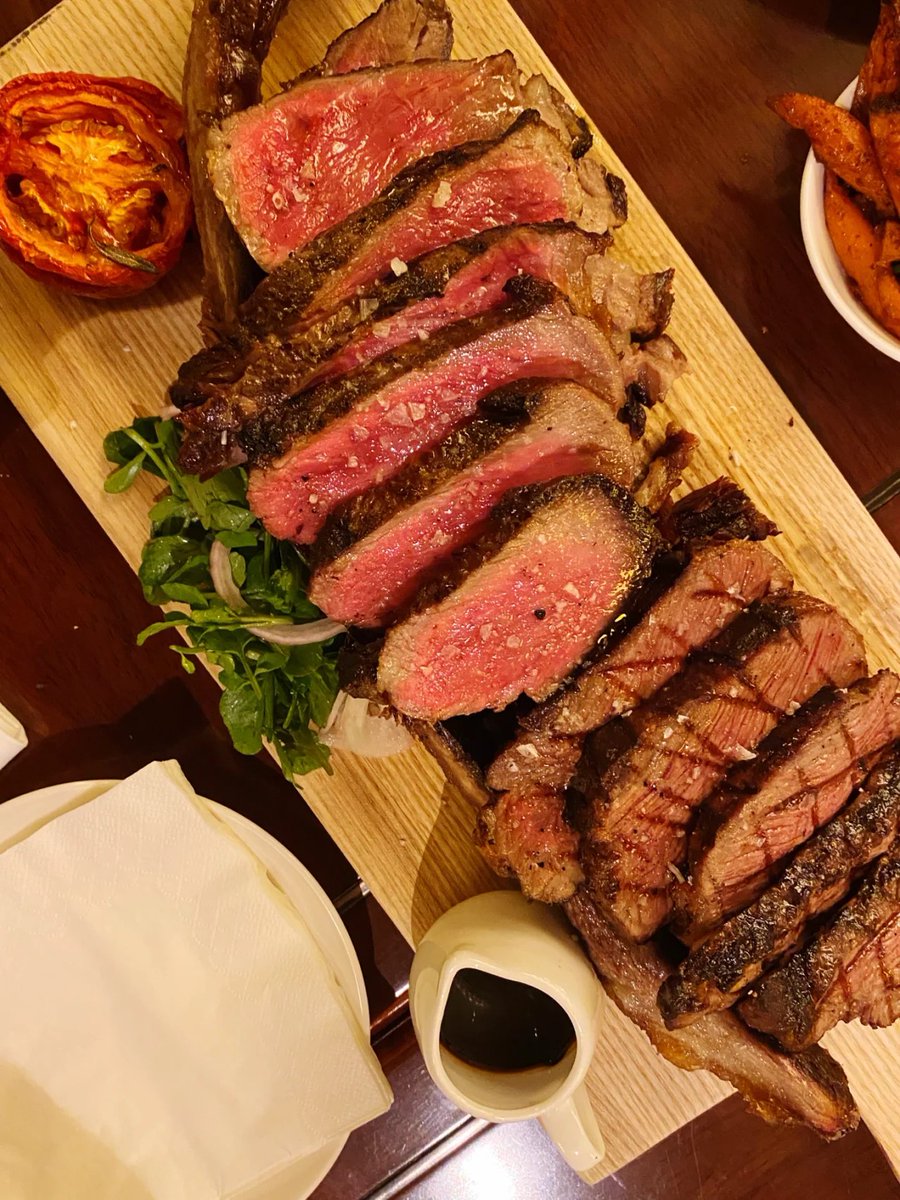 suzettlizardi's tweet photo. Wow, this beef is super delicious! https://t.co/p5TfcmQ9tD