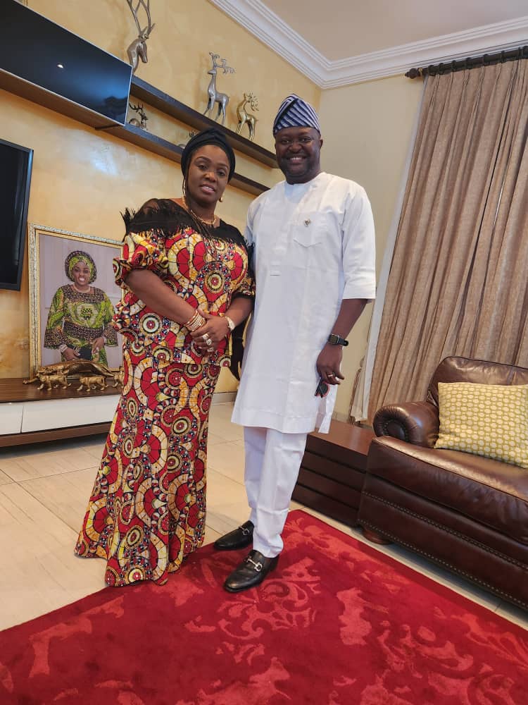 AktVoice's tweet photo. You’re A Woman Of Great Virtue: Hon. AKT Eulogies Oyo First Lady, Engr. Mrs Makinde on Her 52nd Birthday

Hon AKT, representing Lagelu State Constituency extended his congratulatory message to the first lady of Oyo State, Engr. Olufunke Makinde on her 52nd birthday anniversary. https://t.co/PcmqV8Qfnv