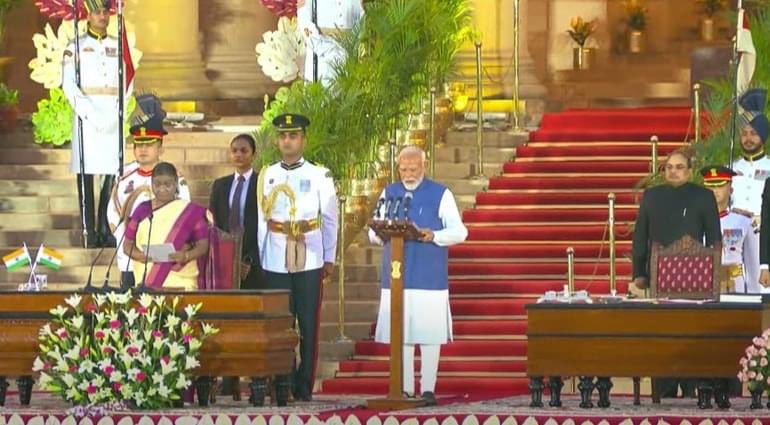 yaduveerwadiyar's tweet photo. Hearty congratulations to Shri @narendramodi on his being sworn in as Prime Minister of India for a historic third term. 

My congratulations to the entire cabinet that was sworn in today as well. https://t.co/QLUCaemy06