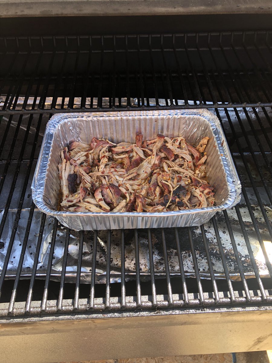 westernsloper's tweet photo. Let’s talk pulled pork. (Hilarious one of the phone prompts after “pulled “ was “out”. HA! https://t.co/NICZiyQAXC