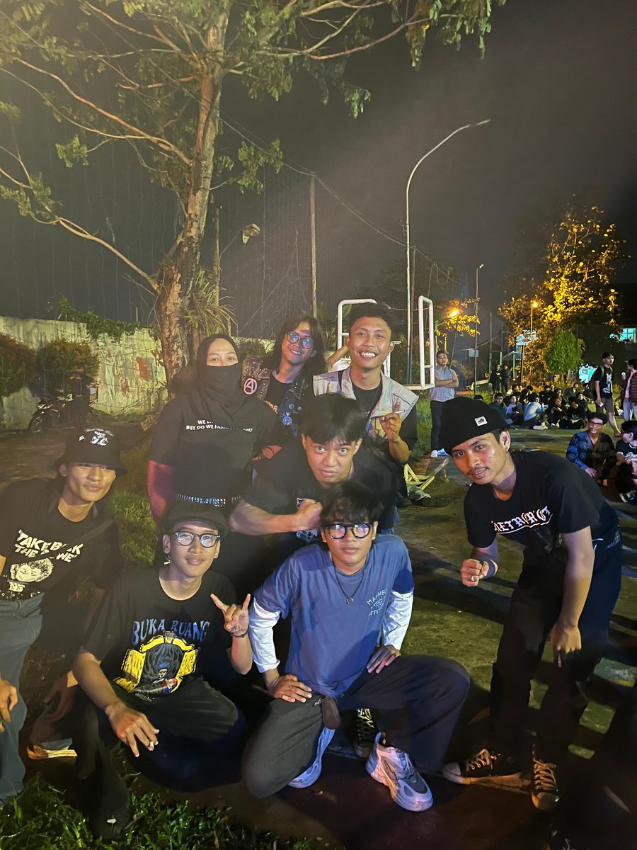 VolumeGigs's tweet photo. Rekam Skena Komunitas Teater Didik Uin Saizu Meramaikan kehidupan bermusik di sela sela kuliah https://t.co/bk0V8hdfSz
