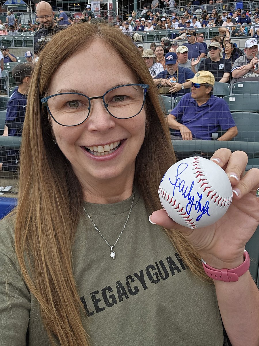 Thanks <a href="/pmcverry3/">Patrick McVerry</a> and <a href="/SOMPatriots/">Somerset Patriots</a> for the opportunity to pitch today. We're proud to partner with this incredible, community centered organization, and I'm so happy to represent our members in this capacity. ⚾️