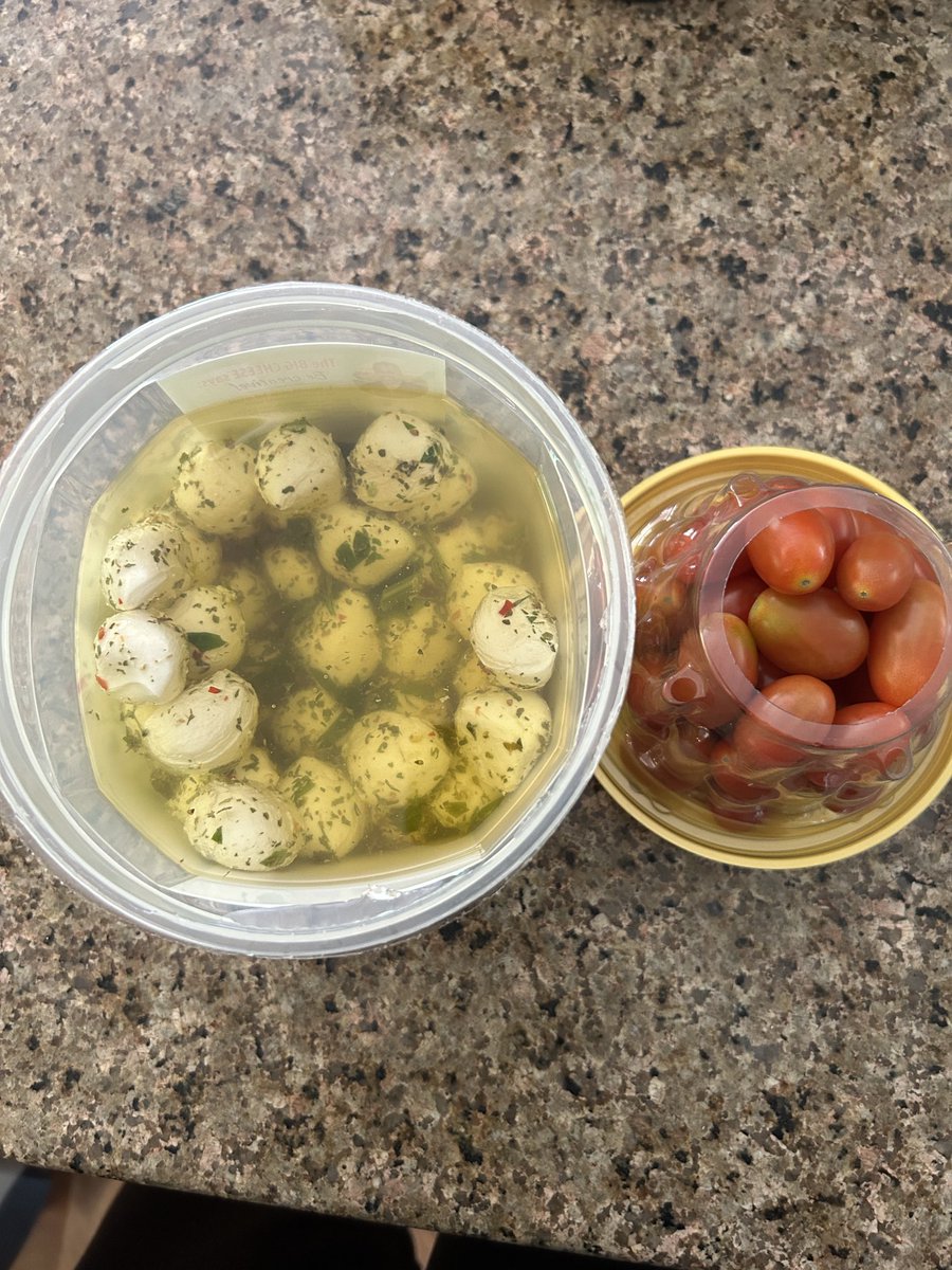 phatbaldguy's tweet image. My latest obsession . . . Mozzarella balls with cherry tomatoes. #FatKidProblems