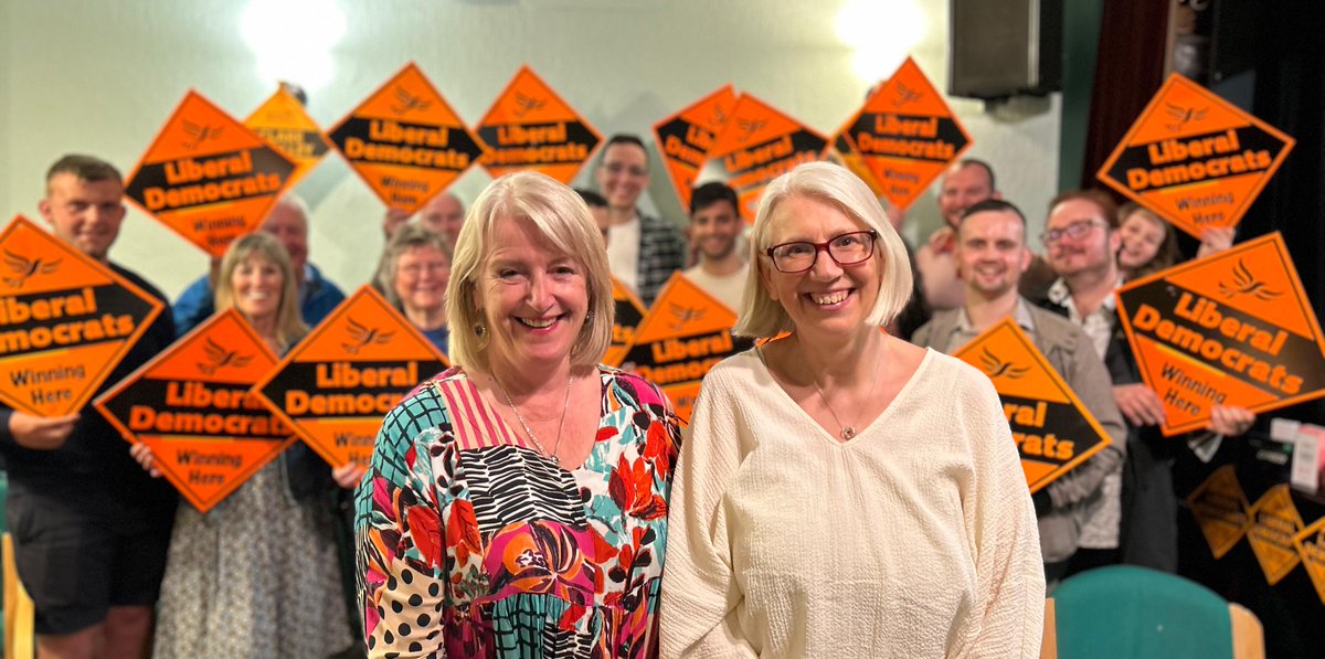 Lincoln, Sleaford & North Hykeham Lib Dems 🔶 (@lincolnlibdems) on Twitter photo We had a lovely evening with Lib Dem members and supporters from Lincoln, Sleaford, Gainsborough and Grimsby last night. With special guests <a href="/CllrCSmalley/">Cllr Clare Smalley</a> and <a href="/rollings_lesley/">Lesley Rollings 🔸💙#FBPE</a> our amazing Parliamentary Candidates for Lincoln and Gainsborough. We had a lovely evening with Lib Dem members and supporters from Lincoln, Sleaford, Gainsborough and Grimsby last night. With special guests <a href="/CllrCSmalley/">Cllr Clare Smalley</a> and <a href="/rollings_lesley/">Lesley Rollings 🔸💙#FBPE</a> our amazing Parliamentary Candidates for Lincoln and Gainsborough.