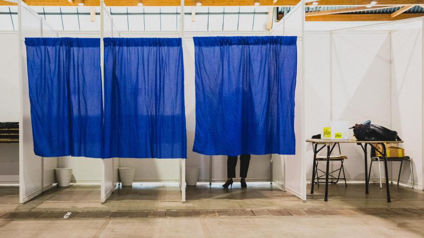 lesoir's tweet photo. 🇨🇵 #RadioLondres sur https://t.co/IPLEDZTuRy

🗳️Voici les premi��res estimations des élections européennes en France: https://t.co/cjoLgZu0iX https://t.co/bbxJGZg6Lw