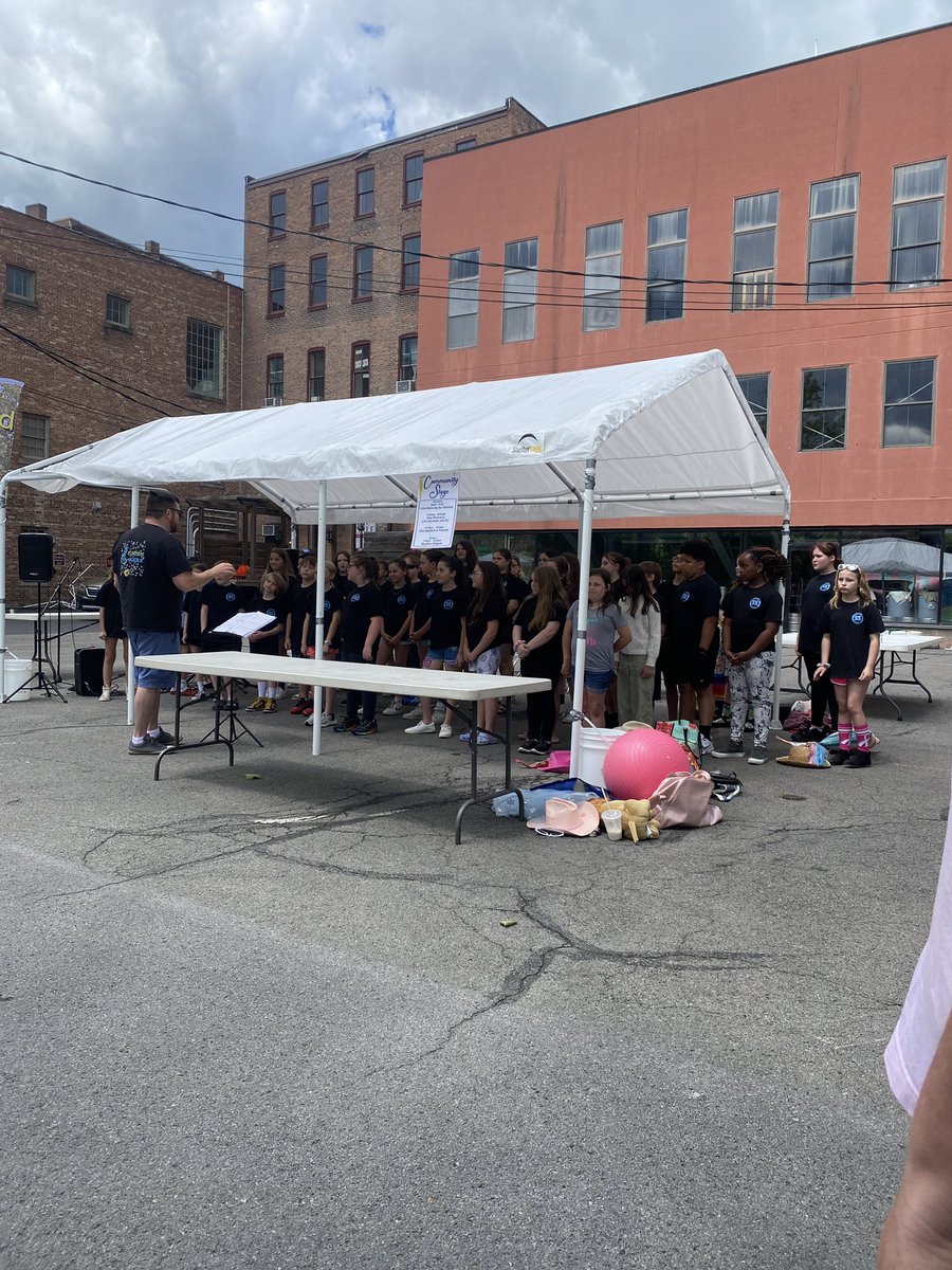 Mrs. Spitzer tweet media