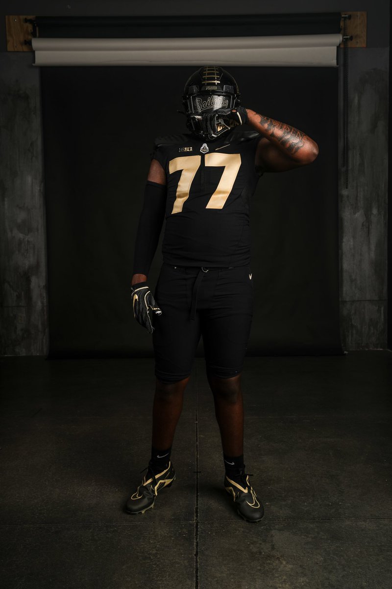 TakhyianWhitset's tweet photo. Had a GREAT time @ 🏠
#boilerup🚂 https://t.co/jbTOgs1AKF