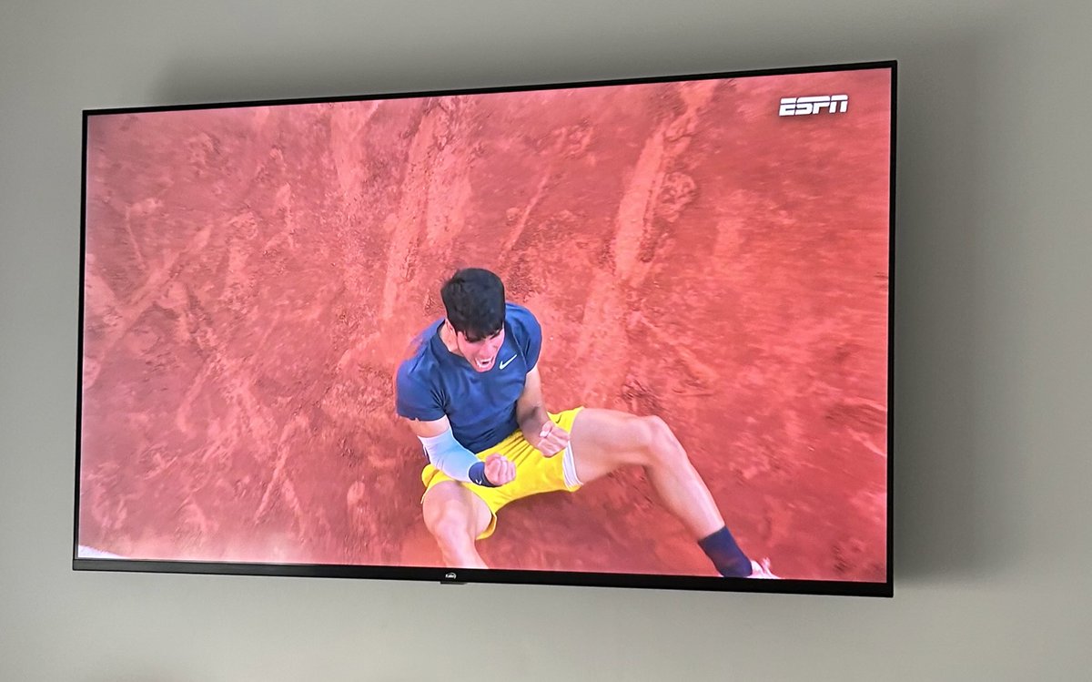 MONYRODRIGUEZOF's tweet photo. Carajo, sufrí.

@carlosalcaraz CAMPEÓN #rolandgarros 🌟🌟🌟🌟🌟 https://t.co/lFrapo4ZHU