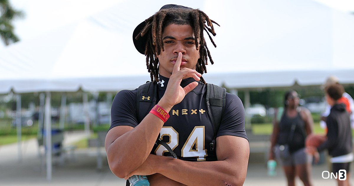 LettermenRow's tweet photo. 4⭐️ Olney (Md.) Good Counsel safety Faheem Delane has committed to Ohio State.

Delane is the No. 3 safety in the 2025 class, according to the @on3 Industry Ranking.

READ: https://t.co/1dRcR32QoI https://t.co/XJQVjbYPMu
