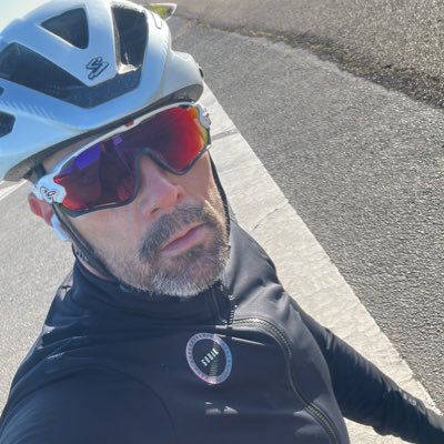 JaviKromm's tweet photo. #NuevaFotoDePerfil https://t.co/jqBvW5rbGV