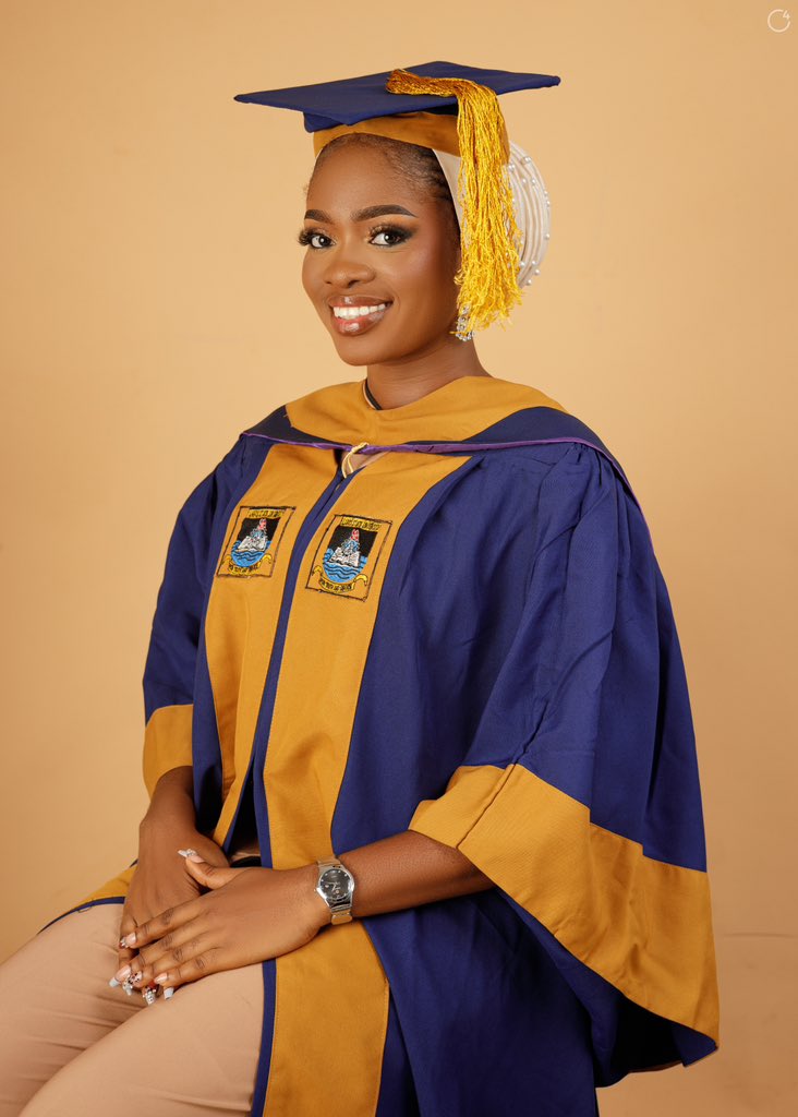 LASUOfficial's tweet photo. Our top picks for #LASU27thConvocation Shoot. Got a better shoot? Drop it, let's see. Use #LASU27thConvocation https://t.co/kXeytlyIyF