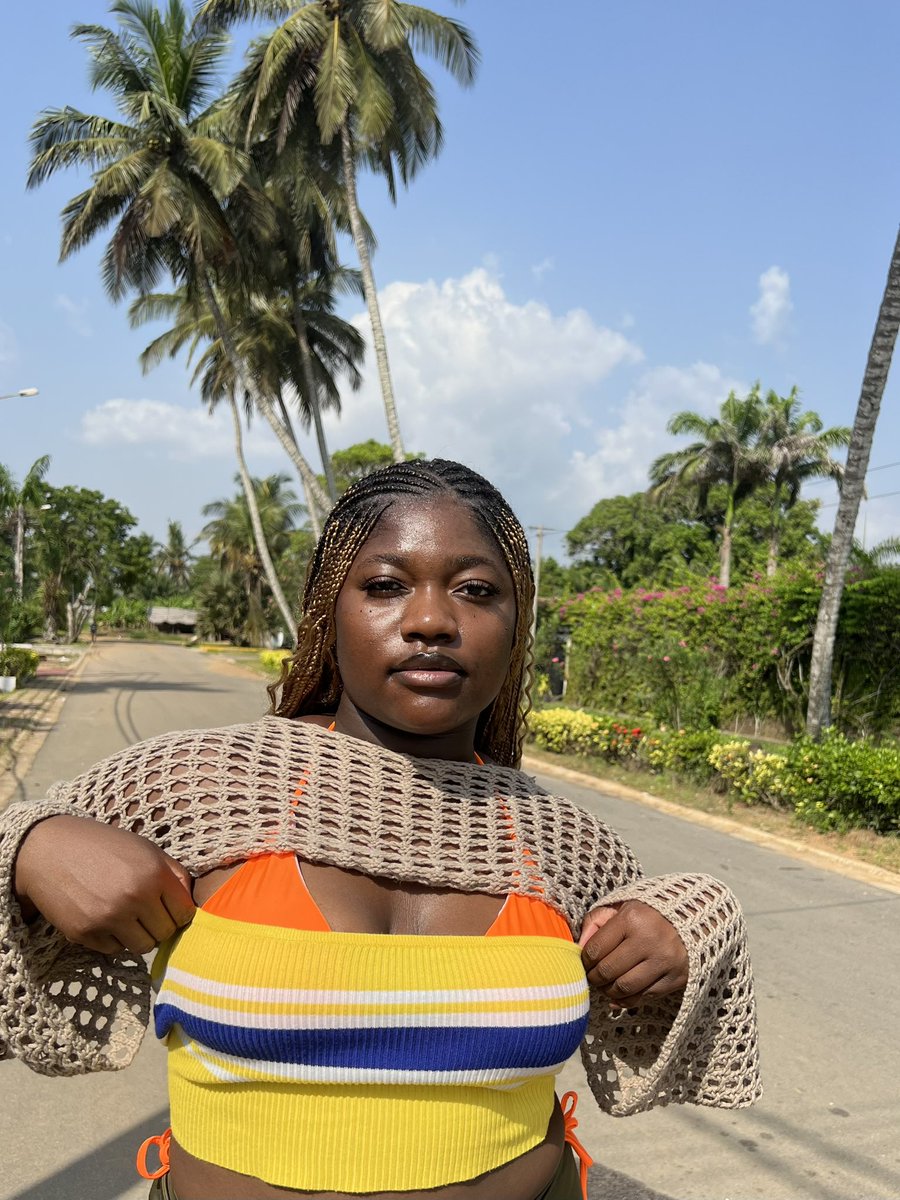 torborgee4L's tweet photo. Côte d’Ivoire, Liberia, and Colombia. I spent 4 months straight connecting with the world, culture, and language. I’ll never forget this gift I gave to myself 🌍 https://t.co/COu5viN6ch