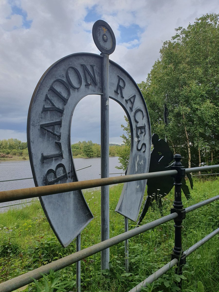 amywardlaw's tweet photo. I live on the site of the original Blaydon Races - there's a secret statue #blaydonraces https://t.co/K7YT3NFNxC